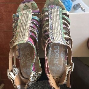 Mudd platform shoes S8